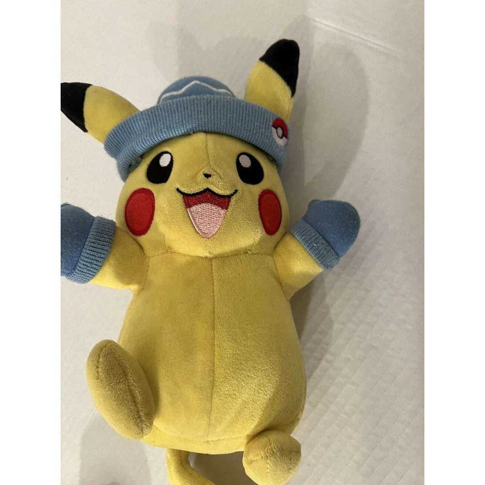 Pokemon Pikachu With Hat And Mittens By GAME FREAK Christmas‎ 2022 Approx. 8.5